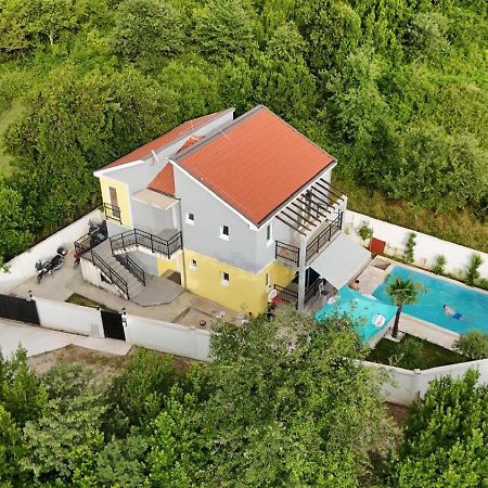 הוילה הרצג-נובי House With Pool - Mitrovic מראה חיצוני תמונה